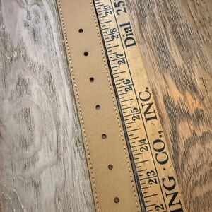 American Eagle Genuine Leather Belt Size XS